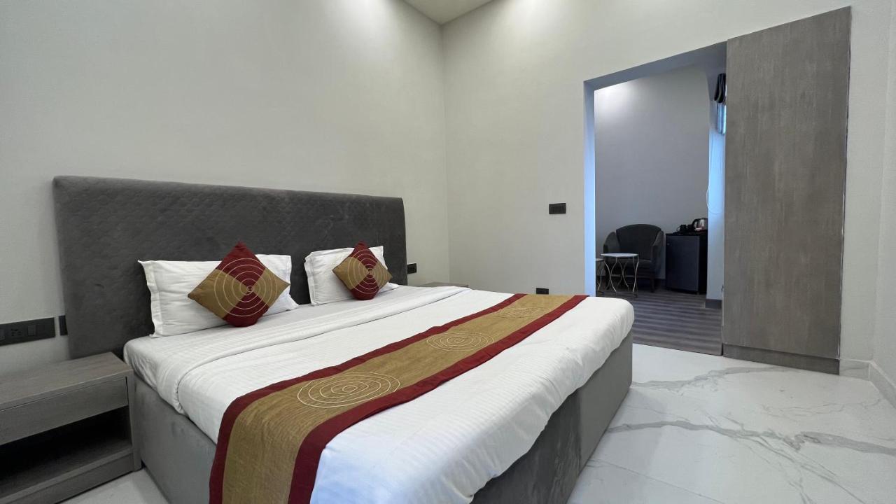 Bed and Breakfast The Dream House Nueva Delhi Exterior foto